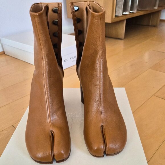 Maison Margiela Tan Brown Tabi Boots Sz 40.5 - Picture 2 of 8